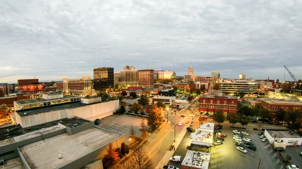 Luchtfoto van greenville south carolina skyline stadsgezicht — Stockfoto