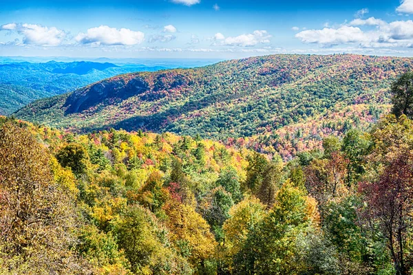 Blue Ridge Parkway nationaal park zonsopgang Scenic Mountains herfst — Stockfoto