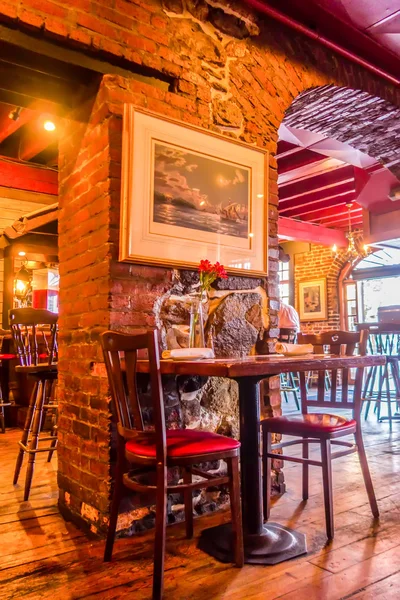 Oude stijl restaurant Interior — Stockfoto