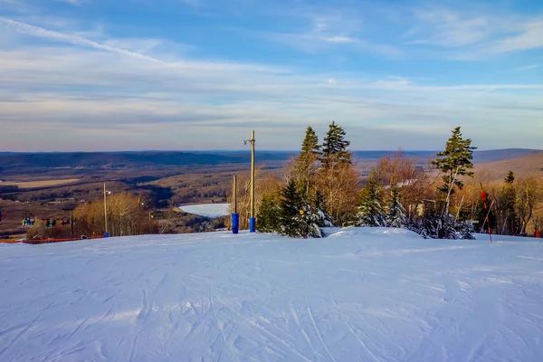 Vackert vinterlandskap vid timberline West virginia — Stockfoto