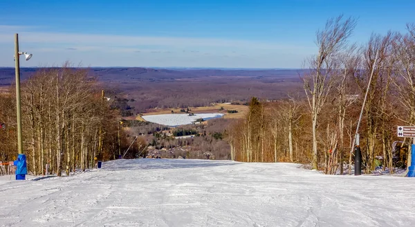 Vackert vinterlandskap vid timberline West virginia — Stockfoto