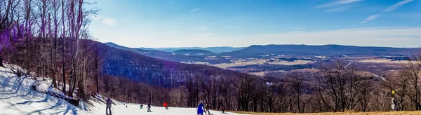 Hermoso paisaje de invierno en Timberline oeste virginia — Foto de Stock