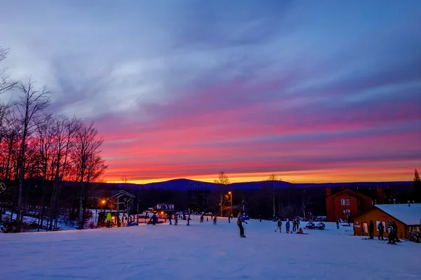 Fiery sky at sunset over timberline ski resort west virginia — Stock Photo, Image