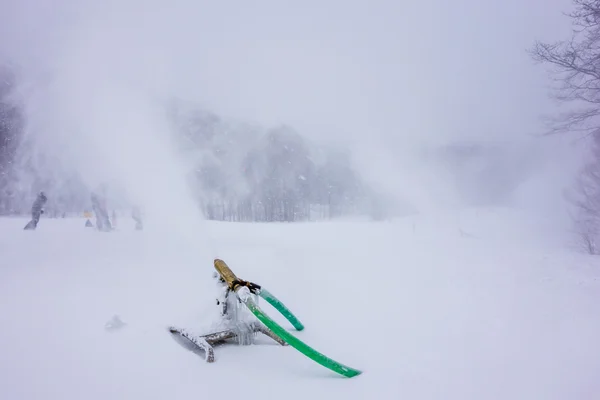 Kar fırtına atski resort sırasında snowmaking — Stok fotoğraf