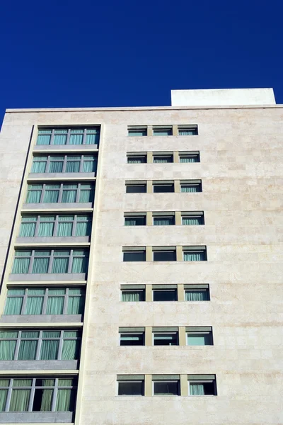 Immeuble moderne, Lisbonne, Portugal — Photo