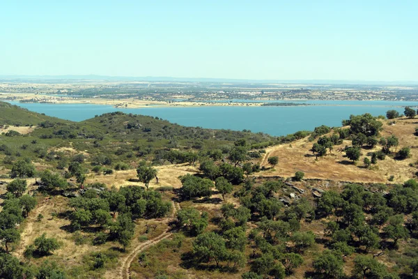 Vista sobre la Alqueva, Alentejo, Portugal — Foto de Stock