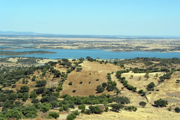 Vy över Alqueva, Alentejo, Portugal — Stockfoto