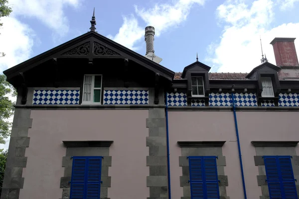 Casa cerca del lago Furnas, Isla de Sao Miguel, Portugal — Foto de Stock