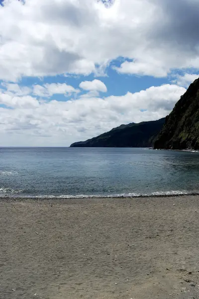 Рибейра Квенте, остров Сао Фалуэл, Португалия — стоковое фото