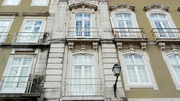 Detalle de un edificio antiguo, Lisboa, Portugal — Foto de Stock