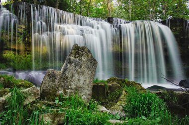 Keila-Joa şelale bahar