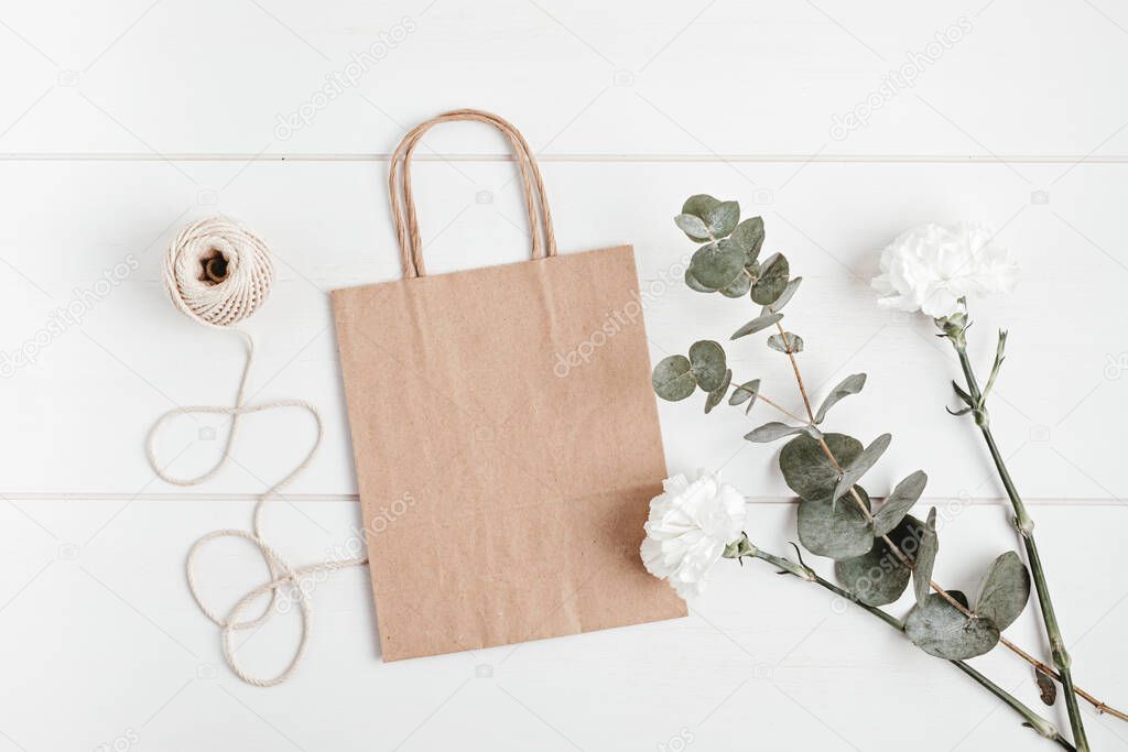 Kraft paper bag mockup. Template for branding, sustainability, eco friendly lifestyle