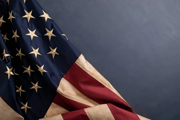 Patriotischer Hintergrund mit amerikanischer Flagge. 4. Juli, Gedenk- oder Arbeitstag — Stockfoto