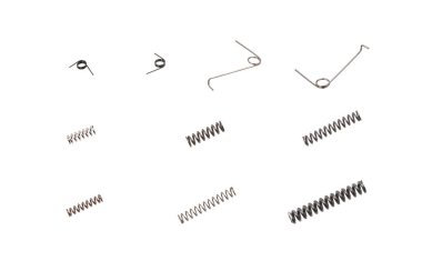 Beyaz arka planda çeşitli metaller izole edilir. Mekanizmanın parçaları.