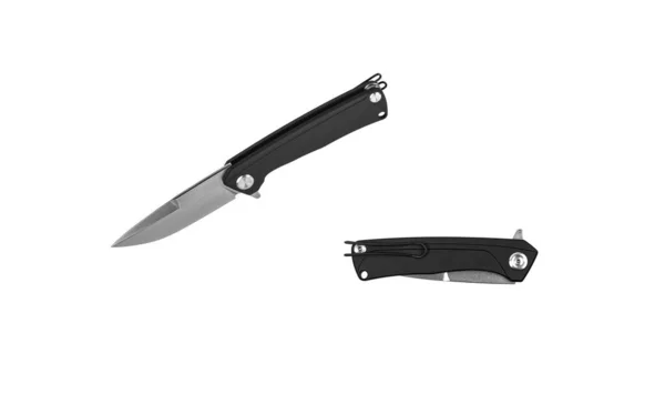 黒のポケット折りたたみナイフは白い背景に隔離されます 折り曲げ刃付きコンパクトメタルシャープなナイフ — ストック写真