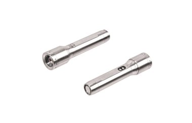 Metal bir kutuda modern LED el feneri. Beyaz arkaplanda izole et.