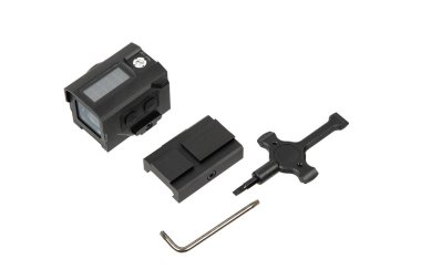 Parçalanmış siyah refleks görüşü, kırmızı nokta, beyaz arkaplanda izole edilmiş montaj ve araçlar..