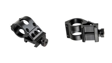 Picatinny rayları için iki siyah metal taktik dürbün ya da fener halkası..