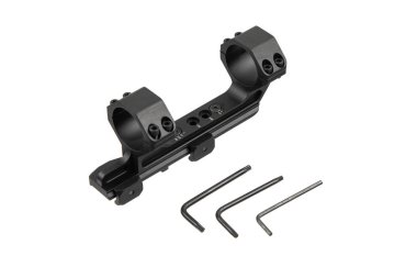 Siyah taktiksel kantilever dürbünü vida ve uğursuz anahtarlar, beyaz üzerinde birden fazla görünüm.