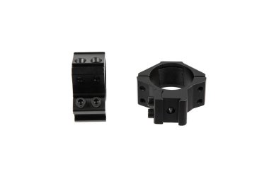 Bir çift siyah taktik dürbün beyaz üzerine monte edilmiş halkalar..