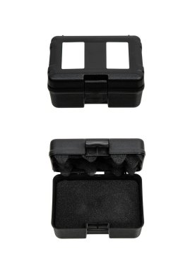 Üzerinde köpük dolgu malzemesi olan küçük siyah sert kabuklu çantanın üst ve ön görüntüsü.