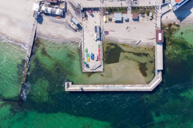 Helikopterden Lanzheron plajına bak. Kumsal ve kıyı şeridi. Odessa 'da. Ukrayna