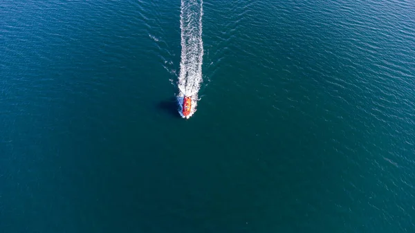 Barca Pilota Mare Nella Zona Acqua Del Porto Vista Aerea — Foto Stock