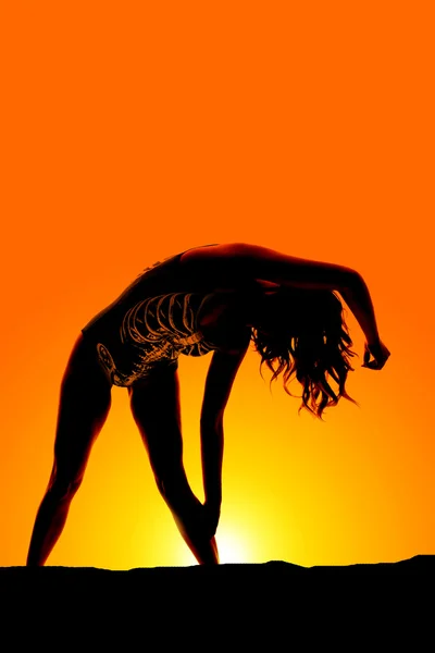 Silhouette of skeleton woman front bend to side — Stock Photo, Image