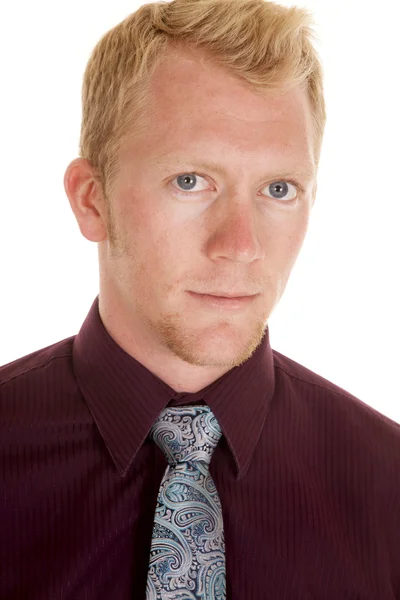 Man in tie purple shirt close serious — Stock Photo, Image