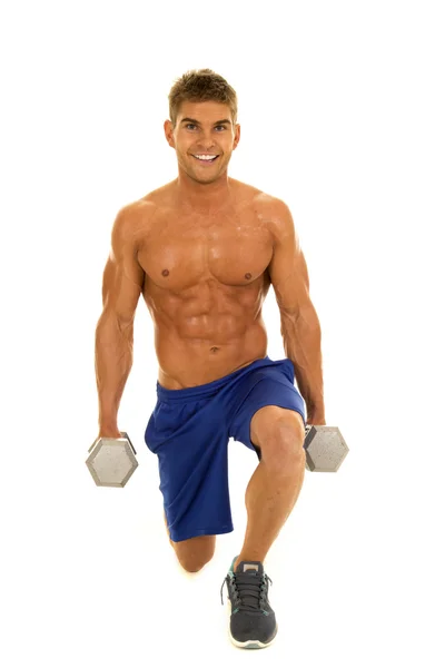 Gespierde man doen fitness — Stockfoto