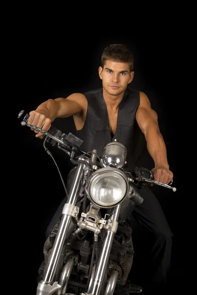Onun motosiklet üzerinde oturan adam — Stok fotoğraf