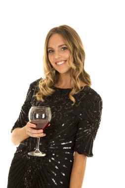 Ona içki tutan kadın