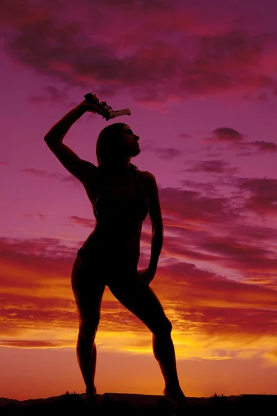 Silhouet van de vrouw in bikini — Stockfoto