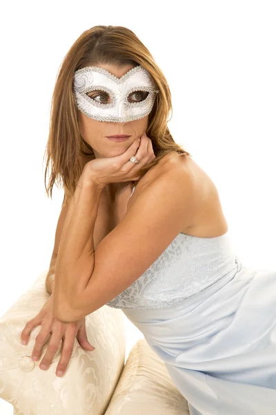 Femme dans son masque mystérieux — Photo