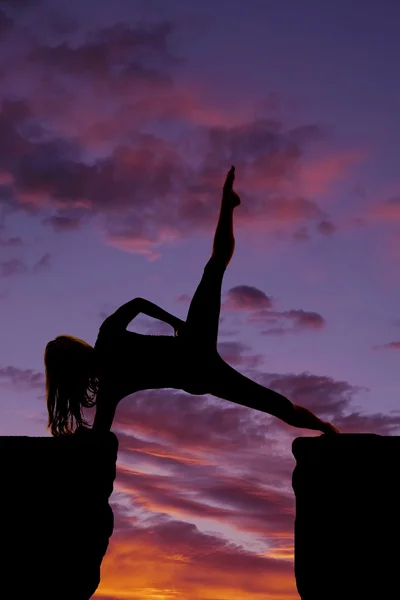 Woman doing exercises — Stock Photo, Image