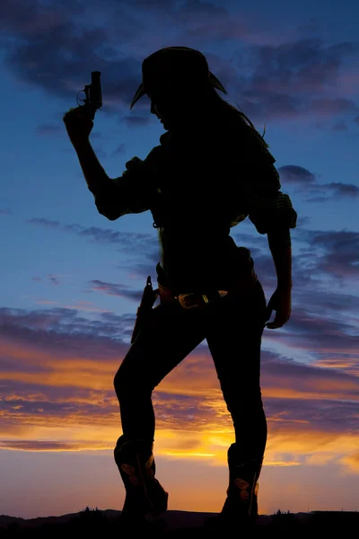 Silhouet van cowgirl buitenshuis — Stockfoto