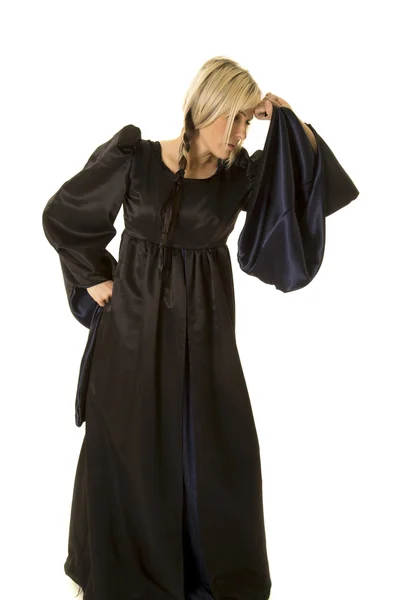 Woman in her medieval dress — Stock Photo, Image