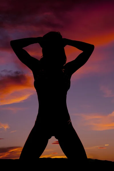 Silhouette einer Frau im Bikini — Stockfoto