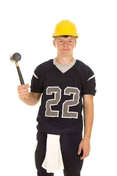 Jugador de fútbol con sombrero duro — Foto de Stock