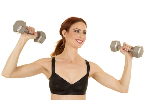 Glückliche Frau beim Fitnesstraining — Stockfoto