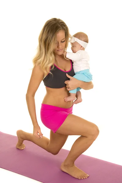 Mother and daughter exercising — Stock Photo, Image