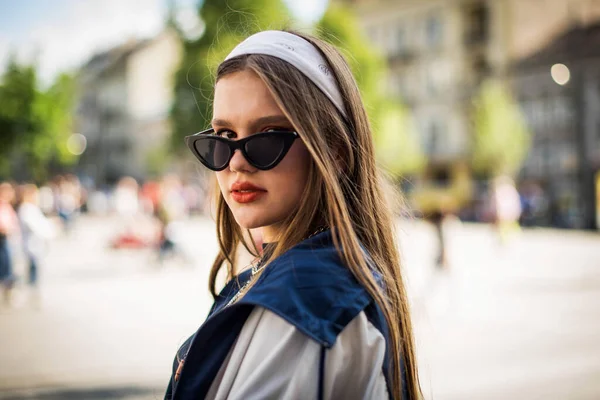 Bella Ragazza Campagna Stile Anni Anni Anni Elegante Ragazza Retrò — Foto Stock