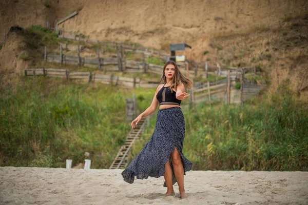 Ute Adolescente Mujer Playa Naturaleza Paisaje Aire Fresco Playa Belleza — Foto de Stock