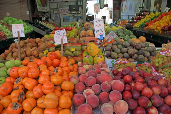 Frutta fresca nel Carmel Market all'aperto a Tel Aviv, Israele — Foto Stock