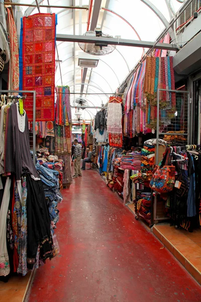 Colorful fabrics on old market Jaffa, Tel Aviv, Israel. — Stock Photo, Image