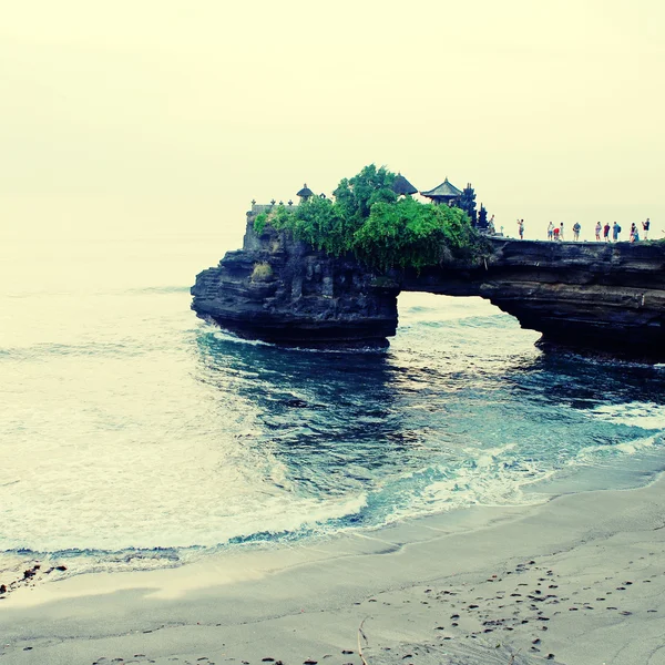 Tanah lot, bali. Indonesië. — Stockfoto