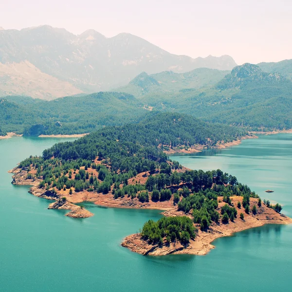 Mountain lake in Turkey — Stock Photo, Image