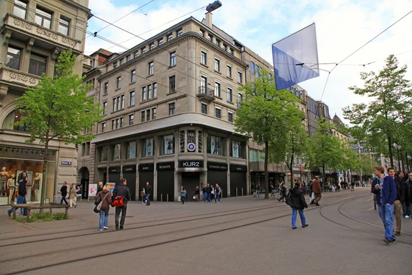 Bahnhofstrasse i Zürich, Schweiz. — Stockfoto