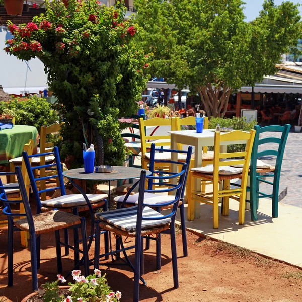 Outdoor restaurant, Greece — Stock Photo, Image