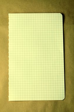 Craft kağıt arka plan üzerinde kontrol Not